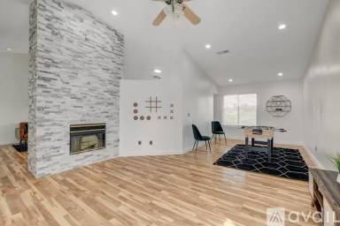 Main picture of 2016 Angel Falls Dr