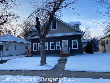 Main picture of 706 3rd Ave