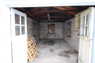 Main picture of 354 E Main St