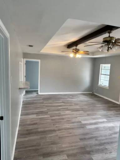 Main picture of 917 N 3rd Ave