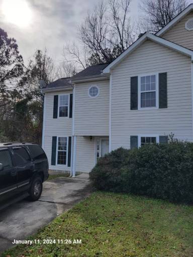 Main picture of 114 W Oak Manor Ct