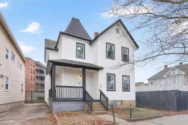 Main picture of 14 Adams St