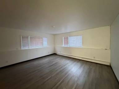 Main picture of 138 N Klevin St