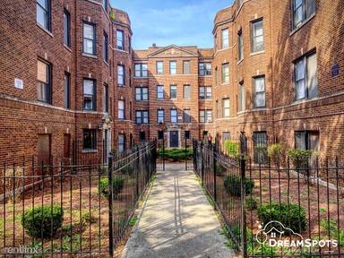 Main picture of 7600 S Essex Ave