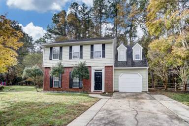 Main picture of 14801 Bridgewater Ln