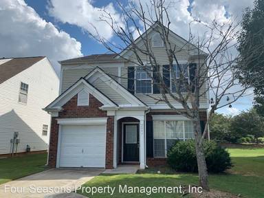 Main picture of 2447 Normancrest Ct
