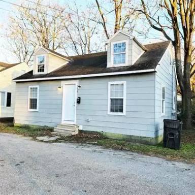 Main picture of 403 Newton Ter