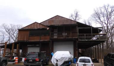 Main picture of 100 Cedar Ln