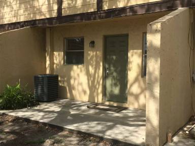 Main picture of 2019 Oleander Blvd