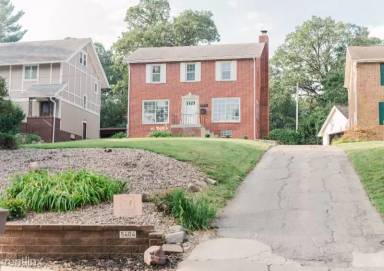 Main picture of 5404 Ingersoll Ave