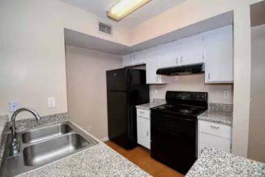 Main picture of Pelican Bay Apartments