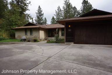 Main picture of 5708 S Meadowlane Rd