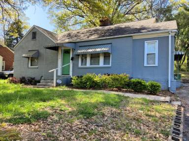 Main picture of 2036 Revolution Park Dr
