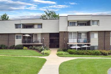 Main picture of 10230 Prince Pl