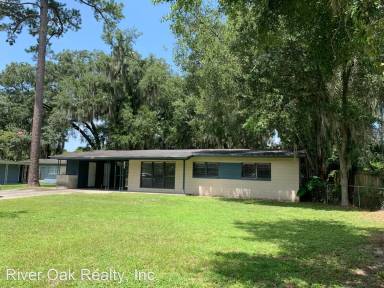 Main picture of 1002 Granville Rd