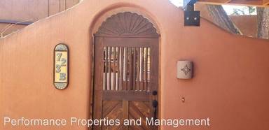 Main picture of 723 Gildersleeve St