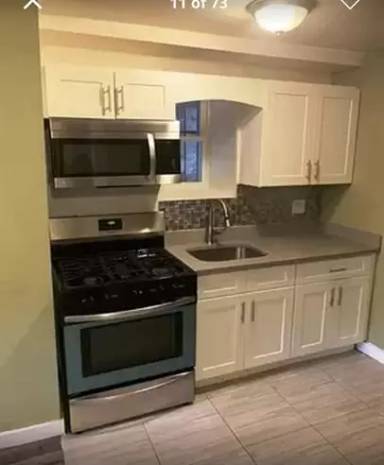 Main picture of 853 E 222nd St
