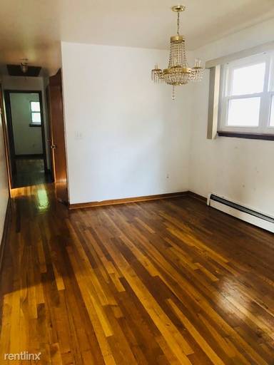 Main picture of 8805 3rd Ave