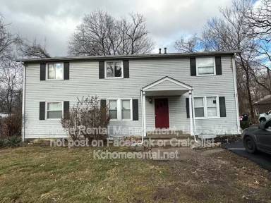 Main picture of 4400 NE 46th Ter