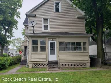 Main picture of 320 Wisconsin St