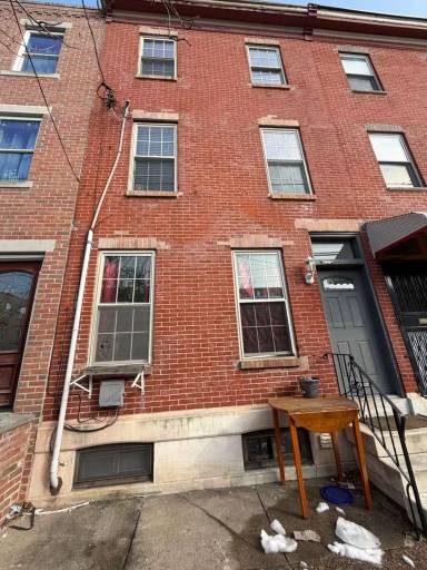 Main picture of 1717 S 10th St