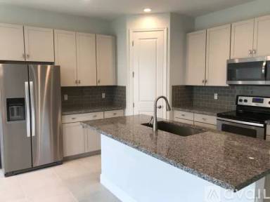 Main picture of 9015 Kingsmoor Way