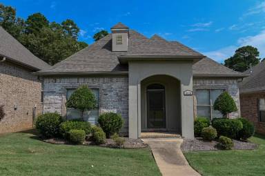 Main picture of 9416 Covenant Ln