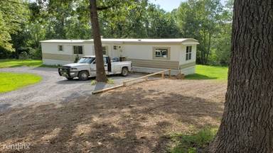 Main picture of 103 Foster Dr
