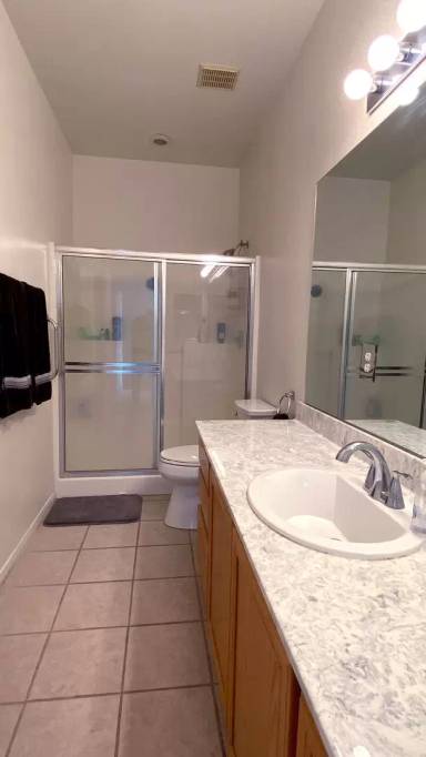 Main picture of 4851 Marco Polo St