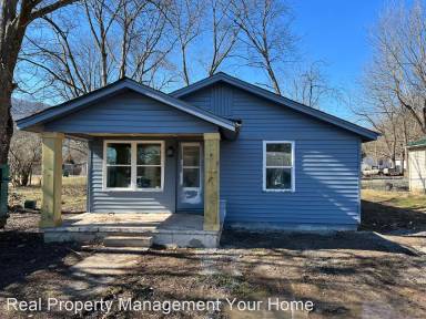 Main picture of 114 Magnolia Ave