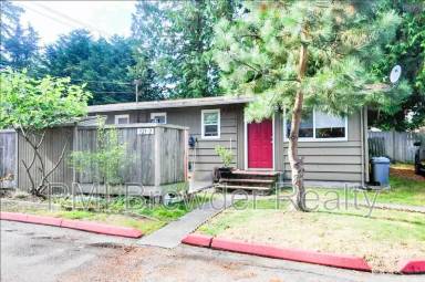 Main picture of 523 Madison St