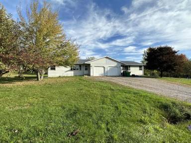 Main picture of 1666 Bittersweet Dr