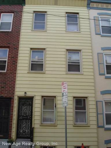 Main picture of 520 N Douglas St