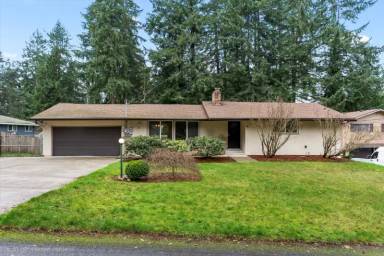 Main picture of 10914 93rd Ave SW