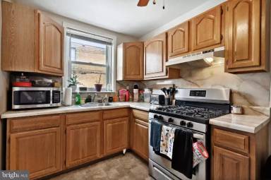Main picture of 4241 Aldine St