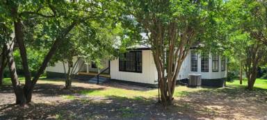 Main picture of 3632 Mount Vernon Rd