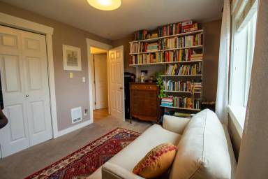 Main picture of 8659 Delridge Way SW