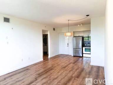 Main picture of 2630 SW 28th St