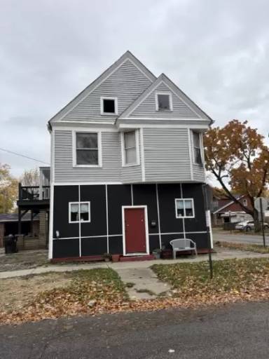 Main picture of 3912 Archwood Ave