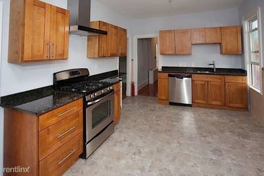 Main picture of 13 Henry Ave