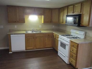 Main picture of 850 E Dawn Dr