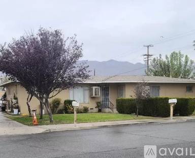 Main picture of 286 S Alessandro Ave