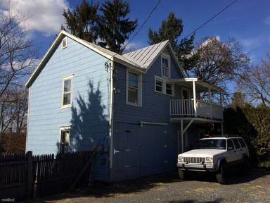 Main picture of 151 Chestnut St
