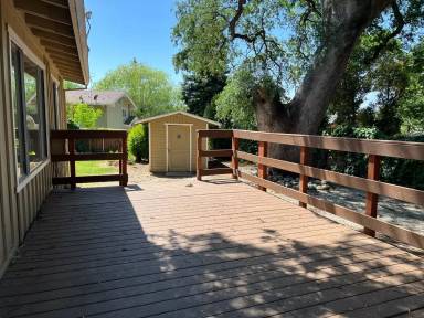 Main picture of 8141 Forest Oak Way