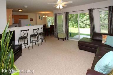 Main picture of King's Crossing Townhomes