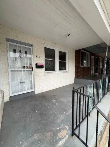 Main picture of 6030 N American St