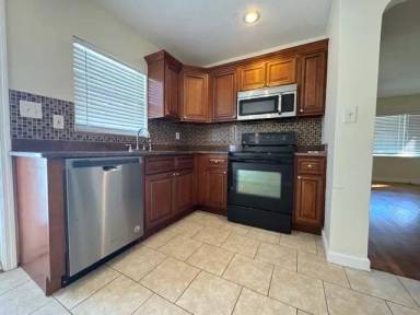 Main picture of 4815 46th Ave N