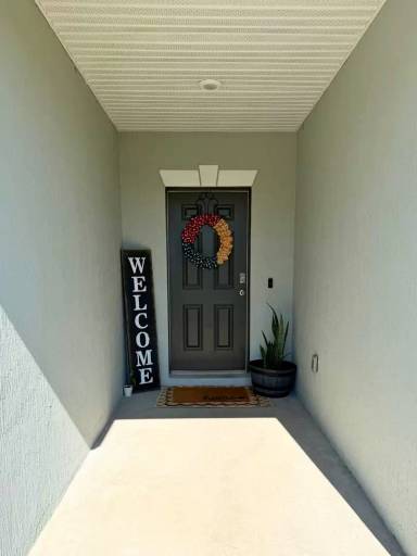 Main picture of 107 College St