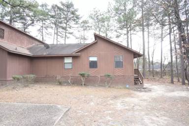 Main picture of 3563 Rolls Ave