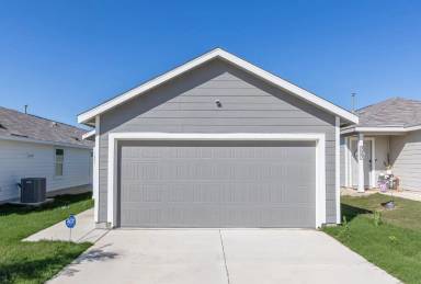 Main picture of 3651 Millbrook Way